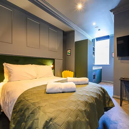 Apart-hotel By Deuce